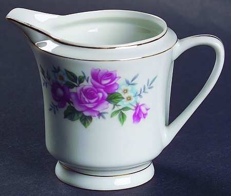 CX212 Creamer