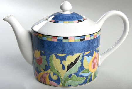 Fantasia Teapot & Lid