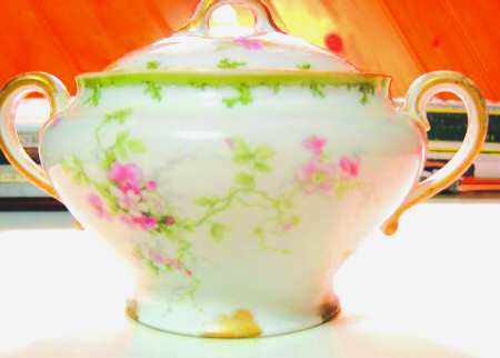 CHF1000 Sugar Bowl & Lid