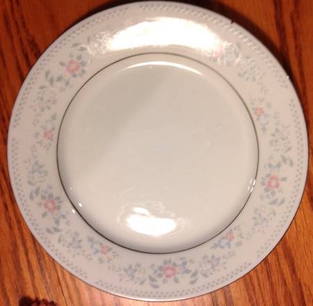 CX221 Salad Plate