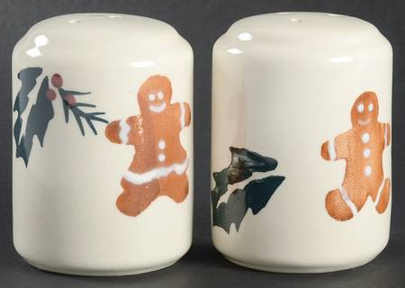 Gingerbread Salt & Pepper Set