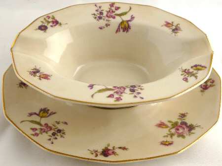 Head 174 Gravy Boat & Underplate