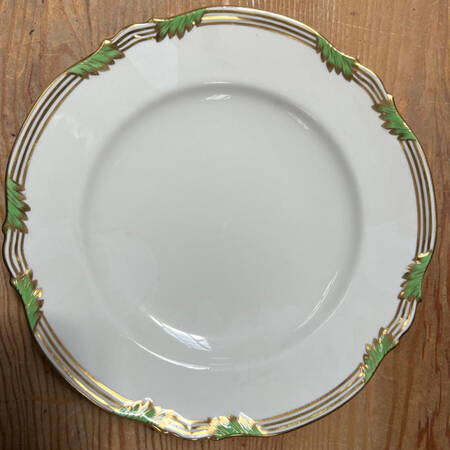 6486 Green by Coalport