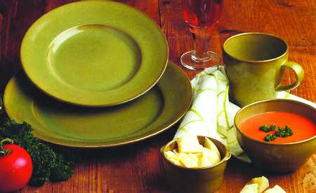 Cafe Capri Fern (Green) by Casafina