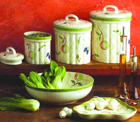 Orchard Way 10" Large Salad Serving Bowl