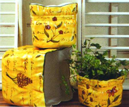 Garden Graphics Large Cachepot