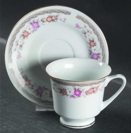 CX247 Footed Cup & Saucer Set