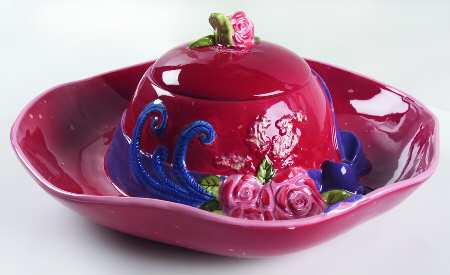 Ladies in Red Chip & Dip with Lid
