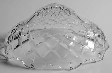 Avoca (Cut Base) 9" P.5 Plate/Bobeche (Holds 10 Drops)