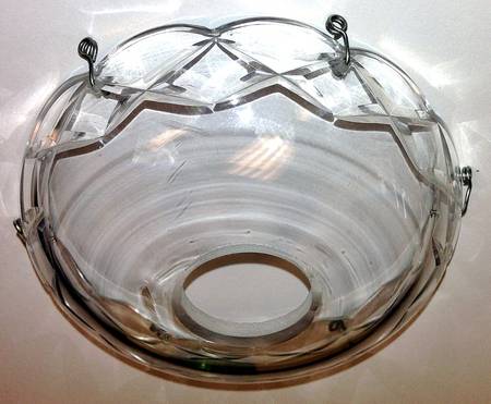 Lighting Parts Scalloped Holder (Holds 6 Drops)