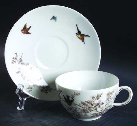 CHF1088 Flat Cup & Saucer Set