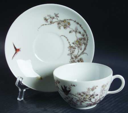 CHF1088 Flat Cup & Saucer Set