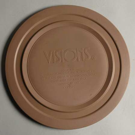 Visions Amber Plastic Lid for 2.5 Qt Round Casserole