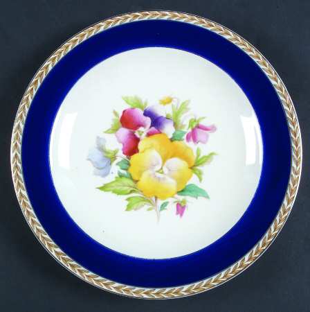 5977 Luncheon Plate