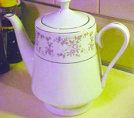 CX265 Coffee Pot & Lid