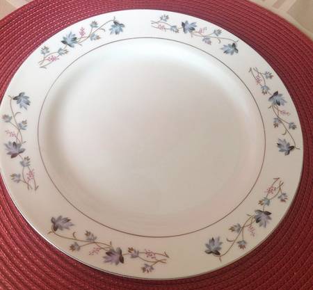 Peking Leaves by China (Made in China)