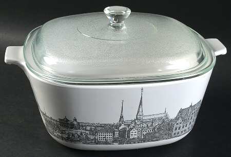 Renaissance 2.5 Quart Square Casserole with Lid