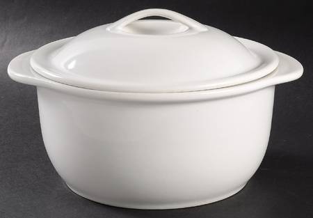 Coordinates White (Corelle) 1.5 Qt Round Covered Casserole