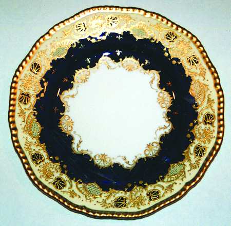 Z2822 by Coalport