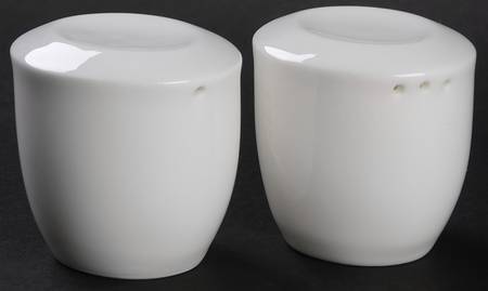 Halo Salt & Pepper Set