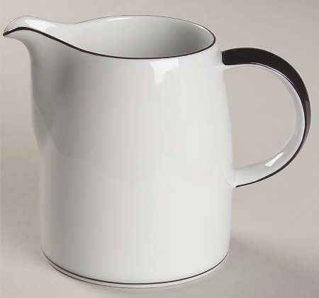Dune (Black Trim) Creamer