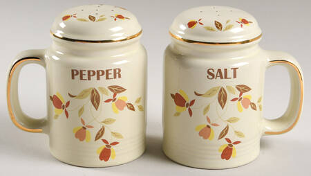 Autumn Leaf Stovetop Salt & Pepper Set