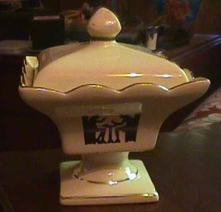Silhouette Pedestal Candy Box with Lid