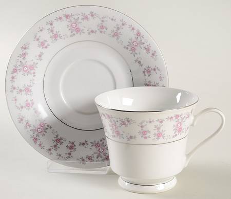 CX277 Footed Cup & Saucer Set