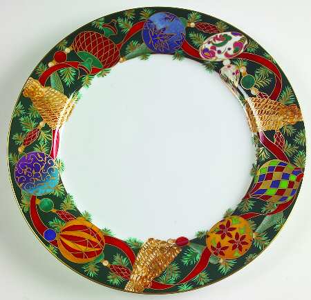 Classic Wreath (Green Band) by Christopher Radko