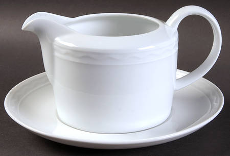 Palazzo Gravy Boat & Underplate