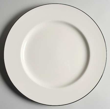 Classique Black Line 12" Chop Plate (Round Platter)