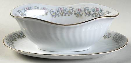 CX287 Gravy Boat & Underplate