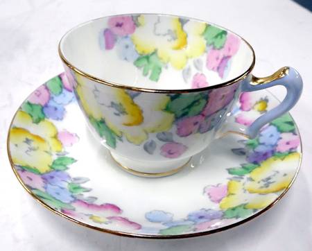 F14410 Footed Cup & Saucer Set