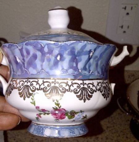 CHZ29 Sugar Bowl & Lid