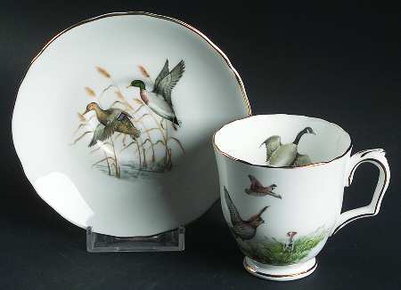 A16411 Footed Demitasse Cup & Saucer Set