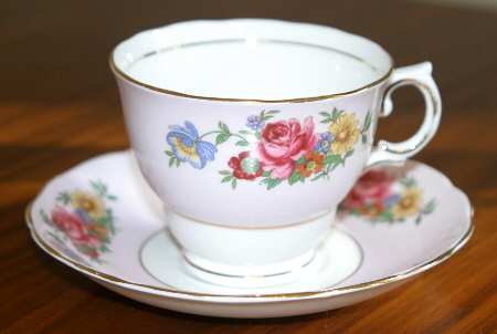 6792 Footed Cup & Saucer Set