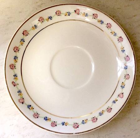 CRO285 Saucer