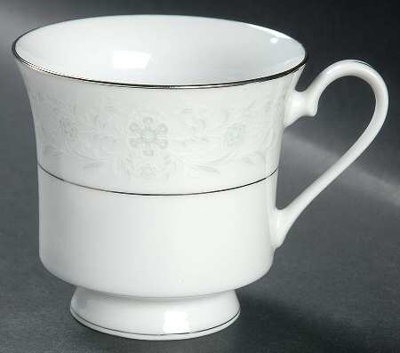 CX294 Footed Cup