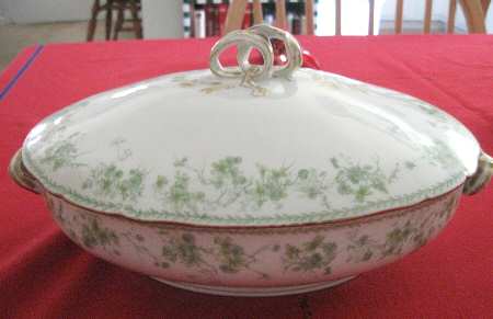 CHF1213 Oval Covered Vegetable