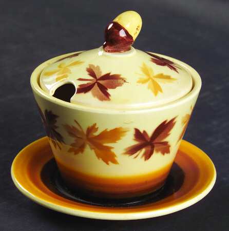 1354 Jam/Jelly & Lid w/Attached Underplate