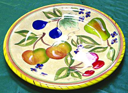 Tossed Fruit Luncheon Plate