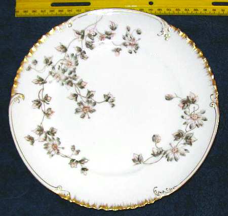 CHF1232 Dinner Plate