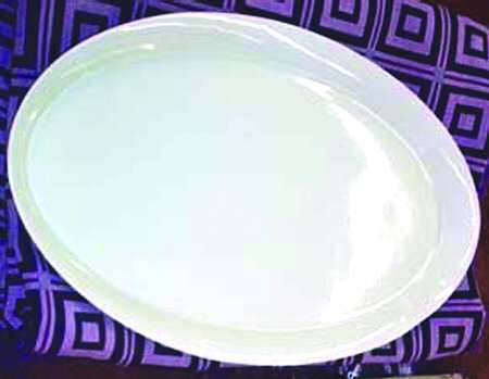 CHQ1 14" Oval Serving Platter