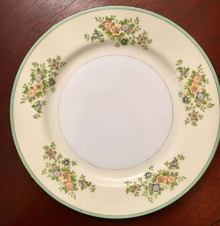 CEB99 Dinner Plate