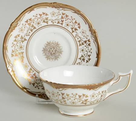 COA135 Footed Cup & Saucer Set