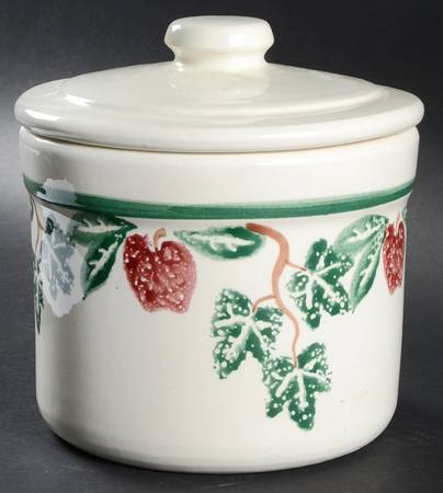 Apple & Ivy Small Canister & Lid