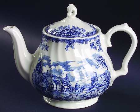 The Brook Blue (Columbia, Malaysia) Teapot & Lid