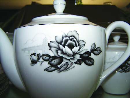 CX320 Teapot & Lid