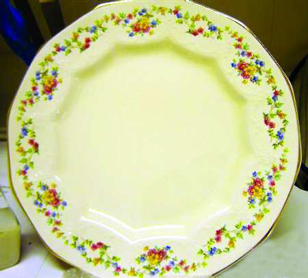 CRP156 by Crown Potteries