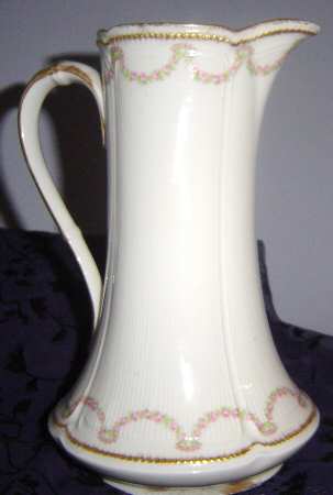 Schleiger 398-1 Pitcher